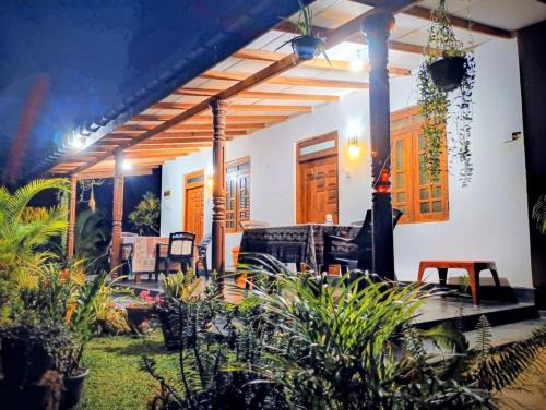 Sigiriya Cabin | Unforgettable Stay at Sigiriya Hillside View Villa - 10/10 Rated