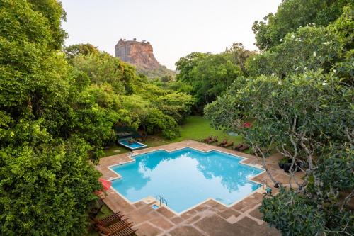 Sigiriya Resort | Experience Idyllic Comfort at Sigiriya Village Hotel