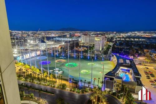 Las Vegas House | Explore Signature 2Br3Ba Balcony Units with Pool Access