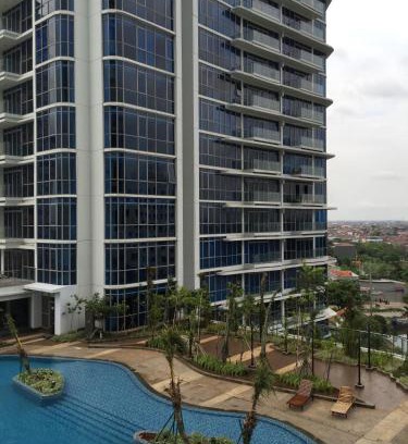 Jakarta Apartment | Stylish Signature Apartment @ The Windsor with Pool & Hot Tub