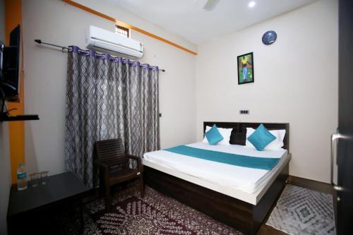 Orchha House | Discover Signature Inn Orchha: Family-Friendly Getaway
