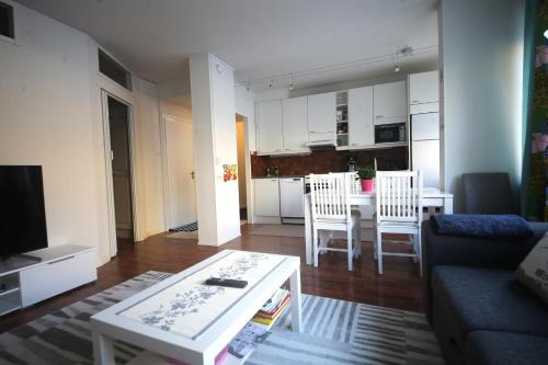 Kuopio Apartment | Cozy Apartment in the Heart of the City with Free Parking