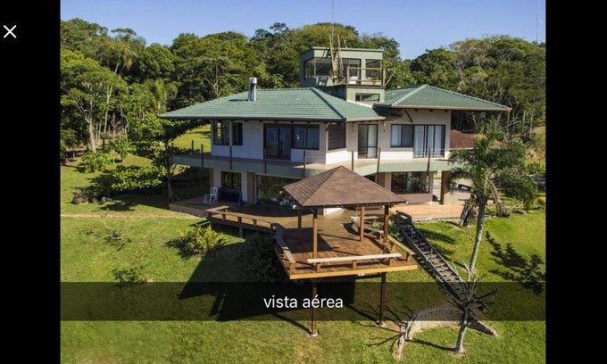 Sao Judas Tadeu House | Experience Peace and Privacy at Silêncio e Privacidade