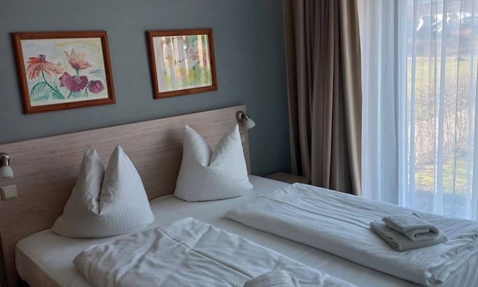 Stolpe Apartment | Silbersee RE-02 - Holiday apartment Die Remise Silbersee RE-02 in a quiet village location