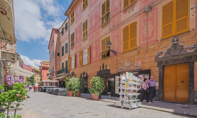 Sestri Levante Apartment | Discover Silent Bay Historical: Oceanfront Retreat Awaits