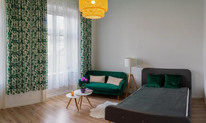 Sarvar Apartment | Family-Friendly Silentium City Apartman in Sárvár - 9.1/10