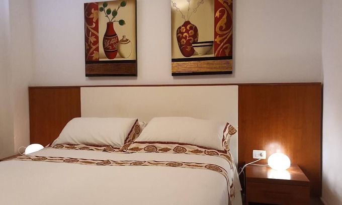 Fertilia House | Oceanfront Haven: Silenzi Holiday Home with Top Ratings