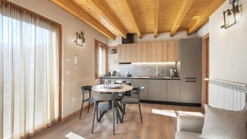 Vione Apartment | Silias Home