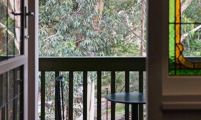 Chatswood Hotel | Cozy Getaway at The Charrington Boutique Hotel with Breakfast