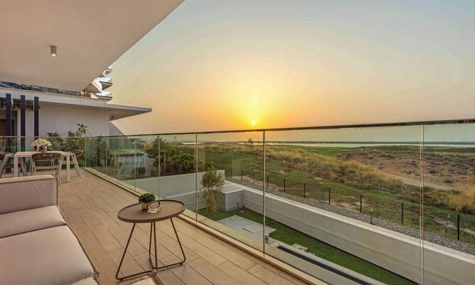 Abu Dhabi Apartment | Silkhaus Beach Villa | Private Pool | 3BR + Maid