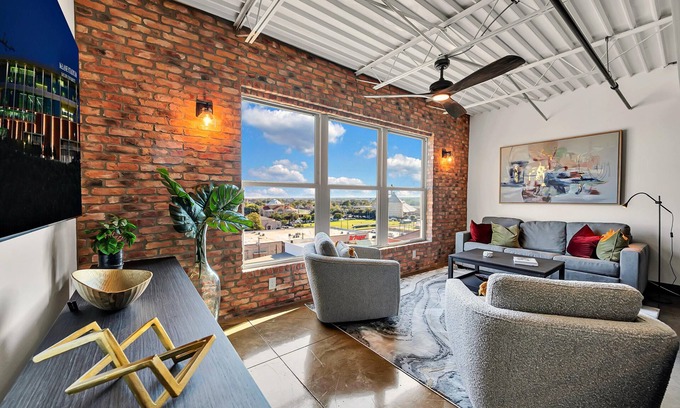Brazos Condo | Discover Silos on The Sixth - Downtown Waco, Rated 9.8/10