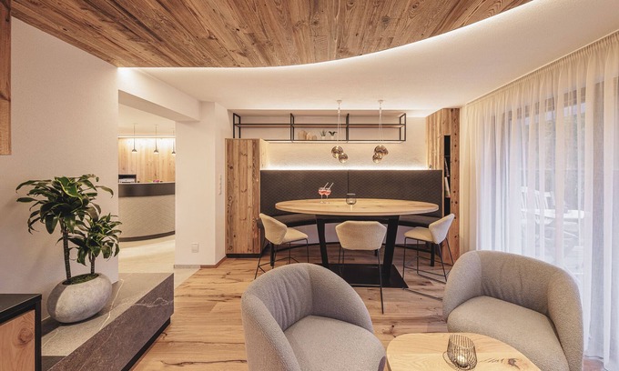 San Giovanni Apartment | Scenic Apartments Silva Klausberg: Garden, Wi-Fi & Spa