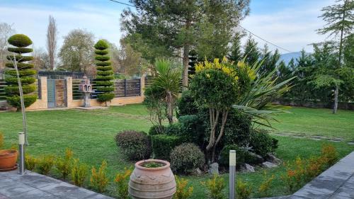 Stylida House | Pet-Friendly Escape at Silver Cool Raches - Rated 9.6/10