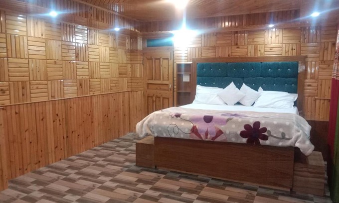 Cheog House | Discover Silver Moon Homestay with Pet-Friendly Comfort