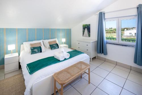 Sao Bernardino Apartment | Relax at Silvercoast Apartments: Pool & Jacuzzi Awaits