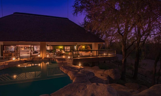 Thorny Bush Game Reserve Cabin | Experience Serenity at Simbavati River Sands with Pool Access