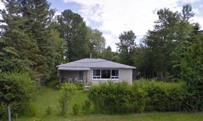 Georgina Cottage | Top-Rated Simcoe Georgina Family Cottage with Lake View