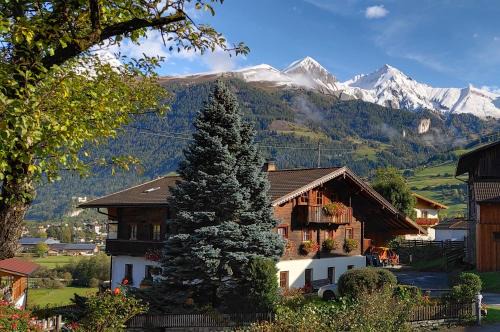 Matrei in Osttirol Apartment | Pet Friendly Simiterhof: Guest Rated 9.3/10 with Breakfast