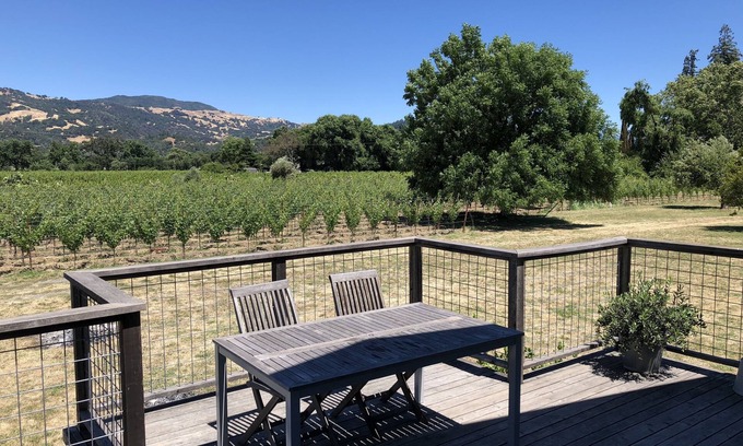 Geyserville Cottage | Tranquil Wine Country Retreat with Pool in Alexander Valley