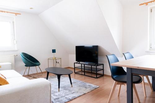 Heilbronn Apartment | Simplex Stays Heilbronn Louis-Hentges-Str