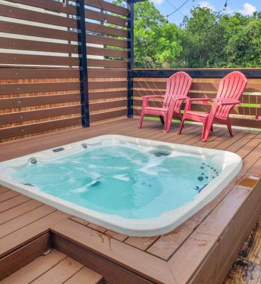 Brazos House | Discover Magnolia: Hot Tub, Steps to Silos & Downtown Waco
