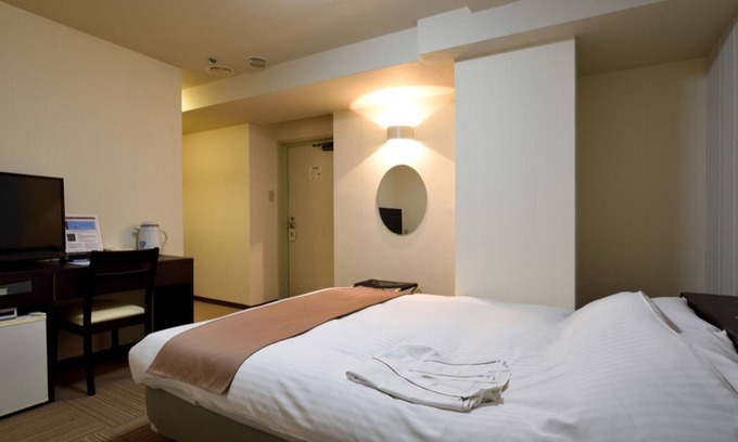 Kokubuncho Hotel | Convenient Stay in Sendai with Kitchen & Family Amenities