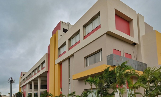 Barddhaman House | Sinclairs Burdwan
