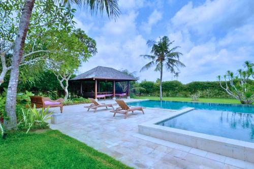 Ketewel Villa | Private Pool Villa Getaway at Sinena - 4-Star Retreat