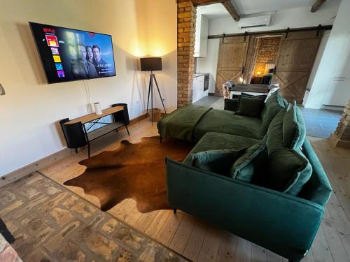 Bonyhad Apartment | Singer Vendégház