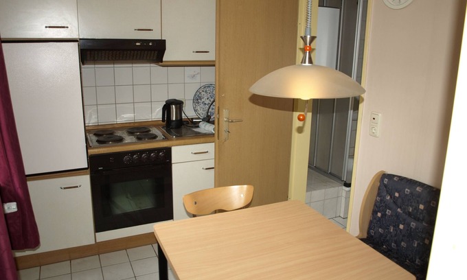 Bad Zwischenahn Apartment | Cozy Apartment Near Zwischenahner Meer with Lake View