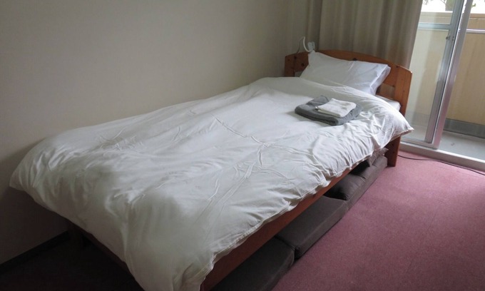 Sanuki Apartment | Comfortable Sanuki City Ogata Guesthouse with Breakfast