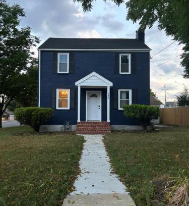 Silver Spring Apartment | Single home, 4 beds, 2 baths