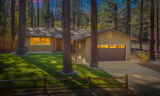 South Lake Tahoe Cabin | Unbeatable Offer: Stay 2 Nights, Get 2 Free with Ocean View