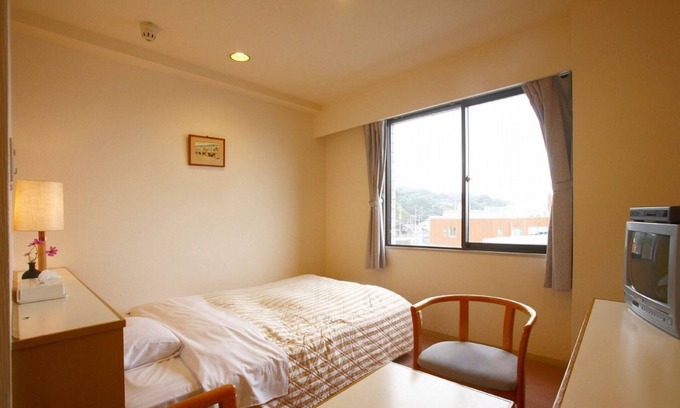 Matsuura Hotel | Cozy Non-Smoking Room with Breakfast at Minera, Matsuura