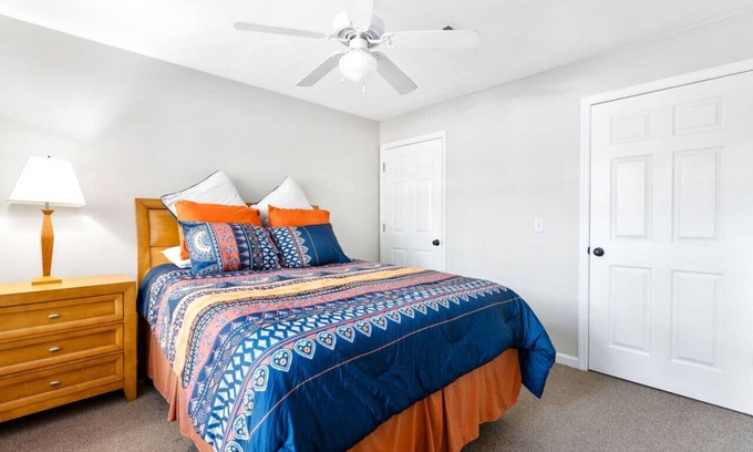 Auburn Apartment | Cozy Single Room with Kitchen & Child-Friendly Space