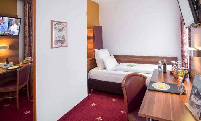 Mitte Hotel | Single room - Hotel Burgschmiet GmbH