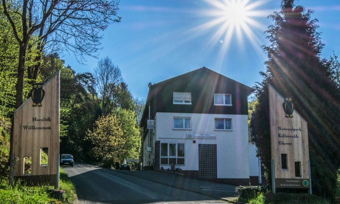 Schmittlotheim Cottage | Affordable Single Room at Landgasthof Elsebach with Breakfast