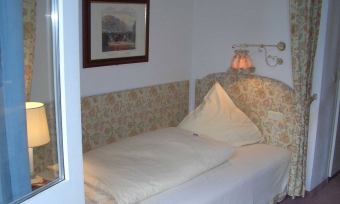 Kreuth House | Single room main building online - Hotel zur Post, Kreuth