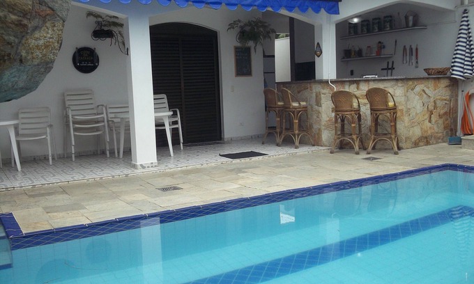 Jardim Centenario House | Inviting Beach House with Pool & BBQ Steps from the Ocean