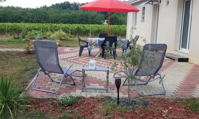 Lesparre-Medoc House | Beautiful House Near Ocean and Vineyards with Pool & Spa