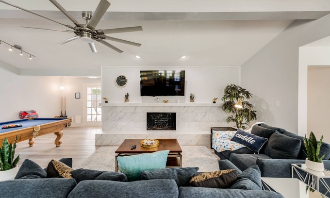 Carrollton House | Modern 4 BR Retreat with Private Pool and Breakfast Included
