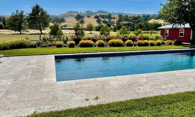 Sonoma House | Stunning Single Story Ranch with Pool Near Sonoma Attractions