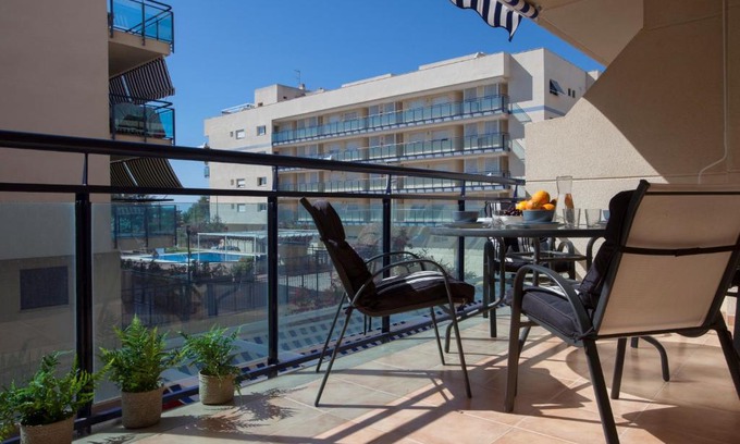 Moncofar Apartment | Relax at SingularStays Moncofar Beach with Pool & Breakfast