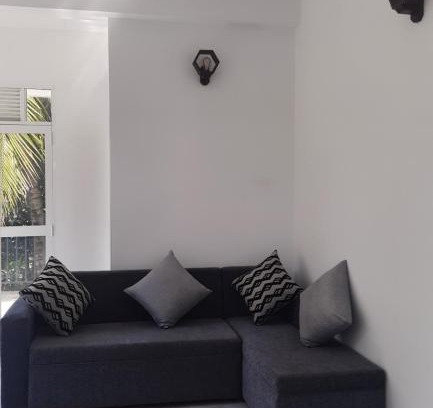Udawalawa Villa | Discover Sinha Villa: Family & Pet-Friendly Retreat