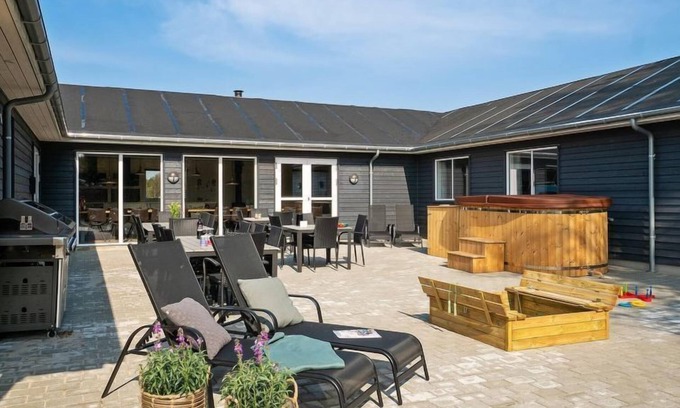 Aalbaek House | Discover Sinikka: Oceanfront Retreat with Private Pool