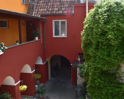Mondragone Apartment | Child-Friendly Sinuessa Studio - Rated 9/10 by Guests