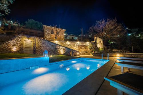 Drimonas Villa | Discover Siora Tanto Rustic Villa: Family-Friendly Retreat