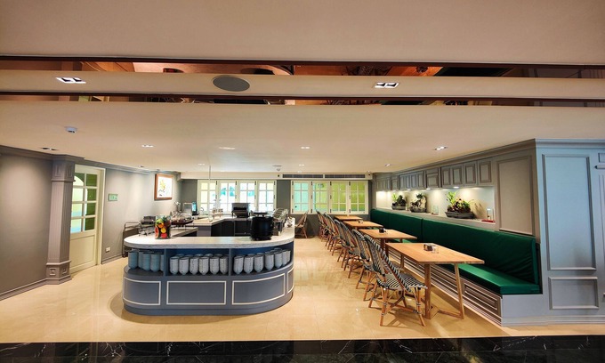 Samran Rat Hotel | Relax at Siri Ratchadamnoen Bangkok Hotel with Top Amenities