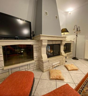 Karpenisi Apartment | Experience Sitara's House: 4-Star Family-Friendly Retreat
