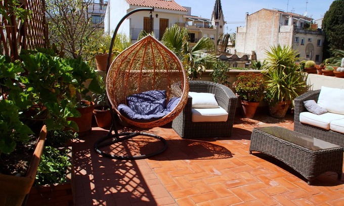 Sitges Town Center Hotel | Discover Sitges Royal Rooms: Spa, Dining & Family Fun